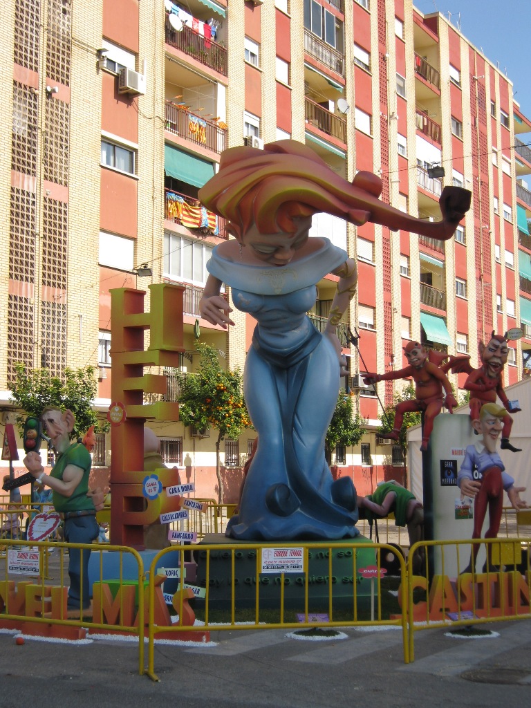 Totfalles: Av. Burjassot-Serra d'Agullent